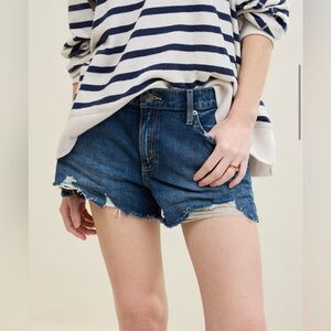 Aerie Distressed Daydream Denim Short NWT